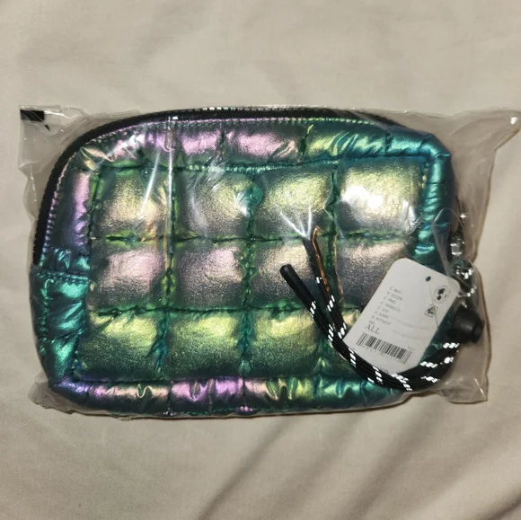 Limited Edition Nebula Blue Iridescent Quilted Case Bag Free People FP Movement - Picture 9 of 11